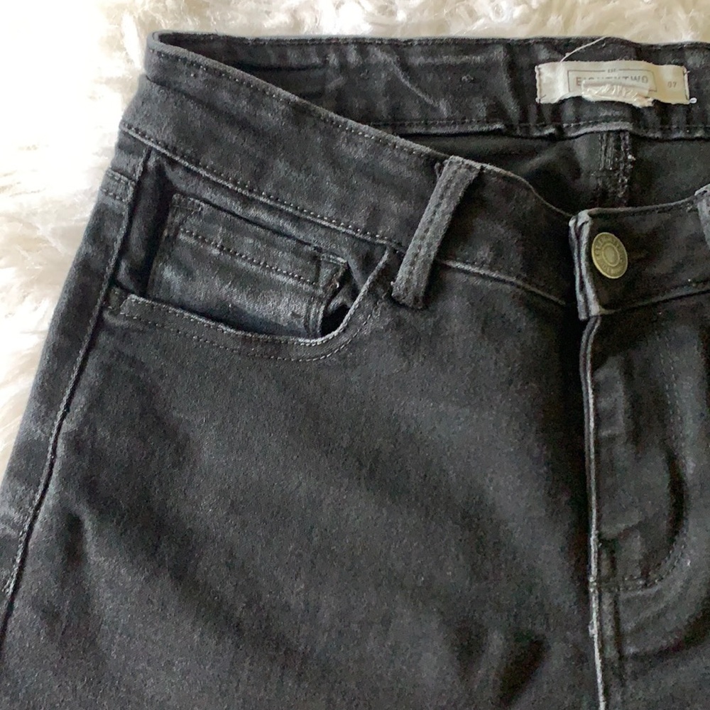 EIGHTY TWO Denim